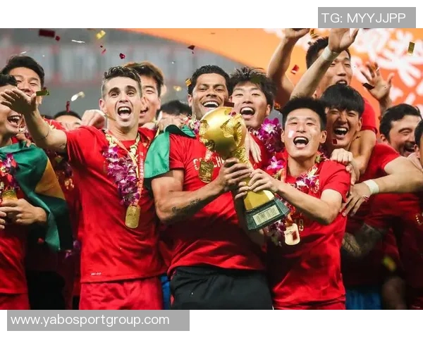 亚冠海港主场仅吸引10197观众球迷热情为何如此低迷